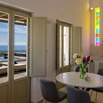 Avan Luxury * Pýrgos