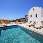 Avan Luxury *