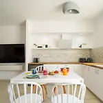 Avan Luxury Villa