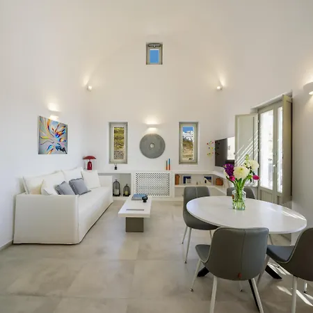Avan Luxury וילה Pýrgos