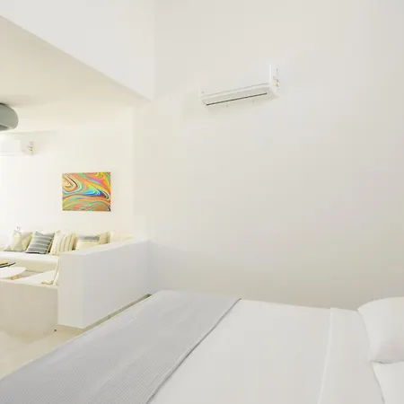 Avan Luxury *