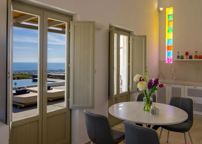 Avan Luxury * Pýrgos