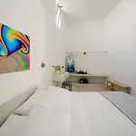 Avan Luxury Pýrgos