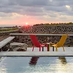 Avan Luxury Villa